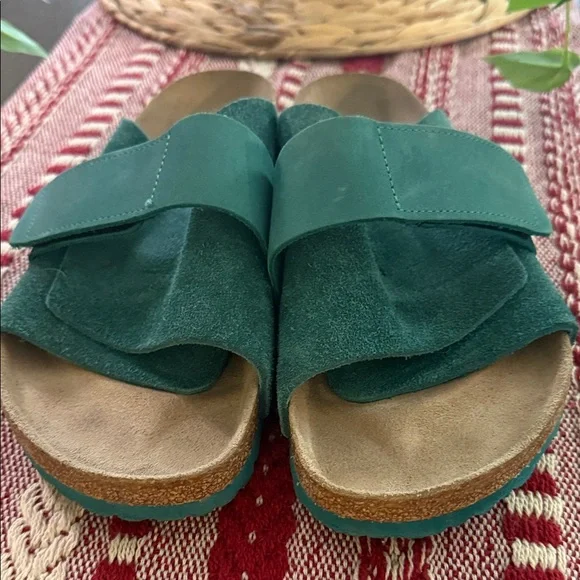 Birkenstock sandals - Picture 1 of 5